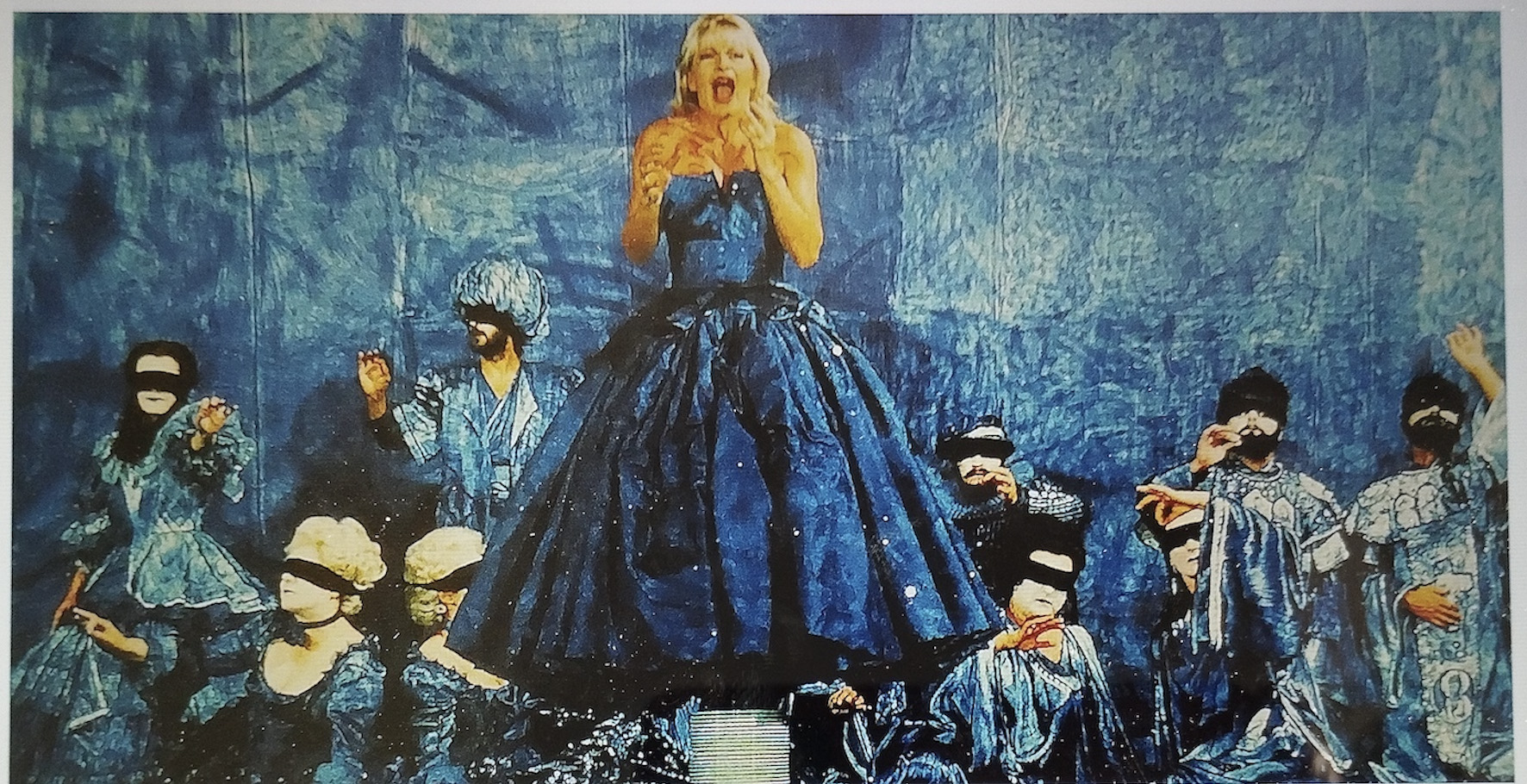 L’Art de la performance… Entre engagement et Utopie par Maniasuki !